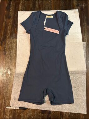 QINSEN short sleeve bodycon romper